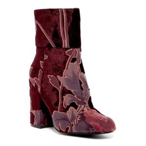 Steve Madden Mid Boots